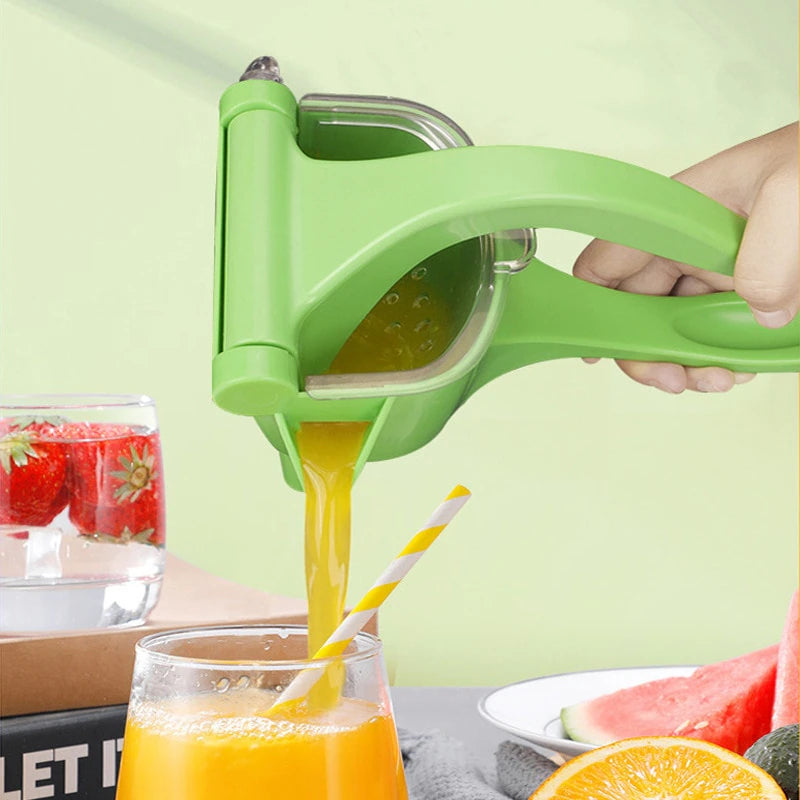 1Pc Green Multifunctional Juicer Handheld Non-Electric Lemon Squeezer Fruit Vegetable Small Juicer Manual Juicer